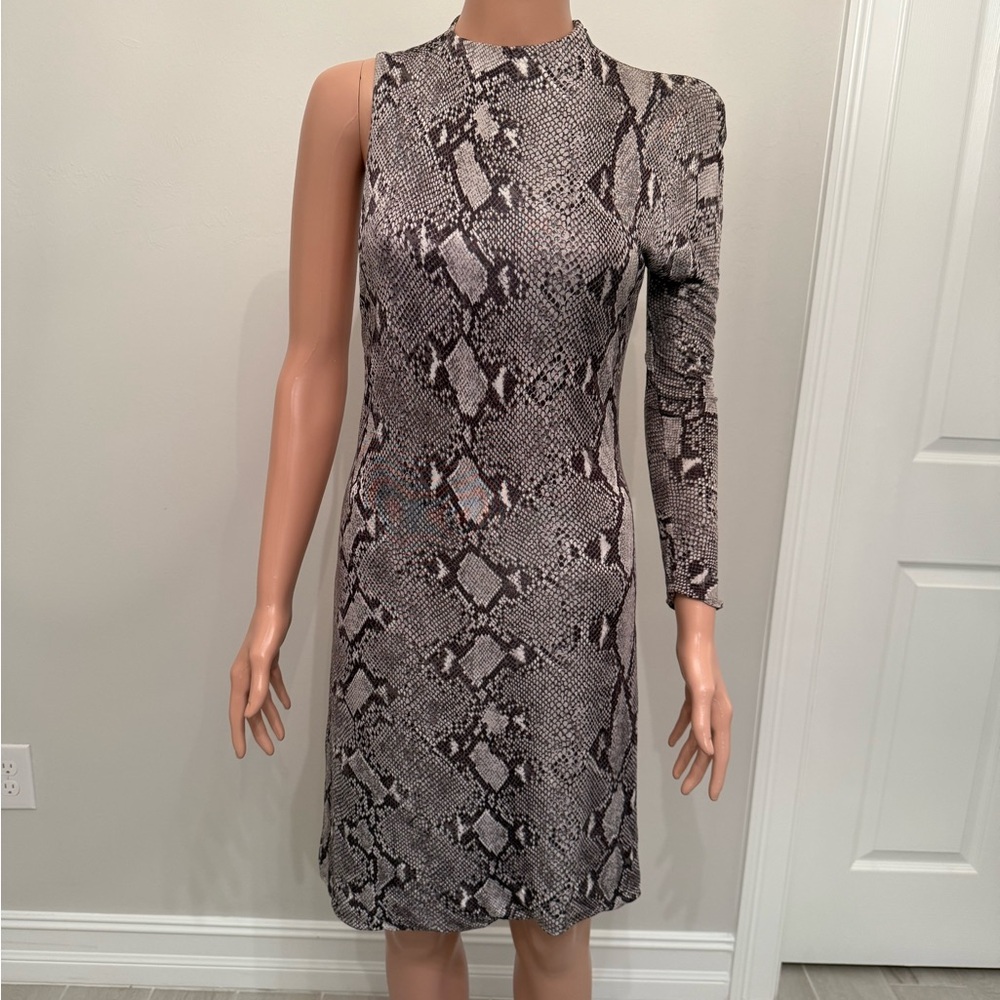 Gucci by Tom Ford One-Shoulder Asymmetric Snake Print Dress